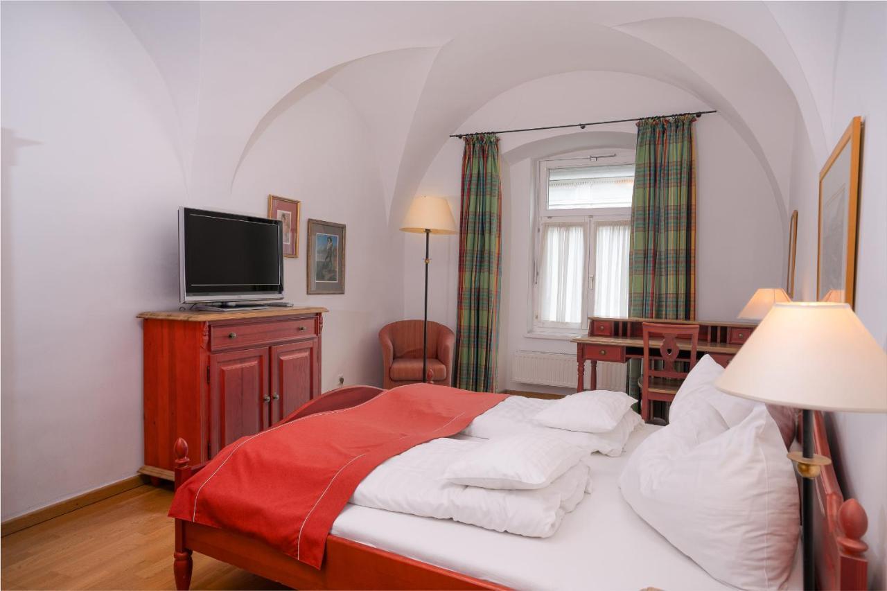 Gasthof Zum Greif Leoben  Extérieur photo